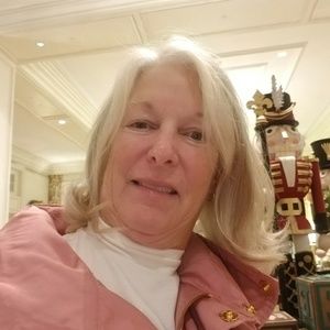 Meet your Posher, Frances